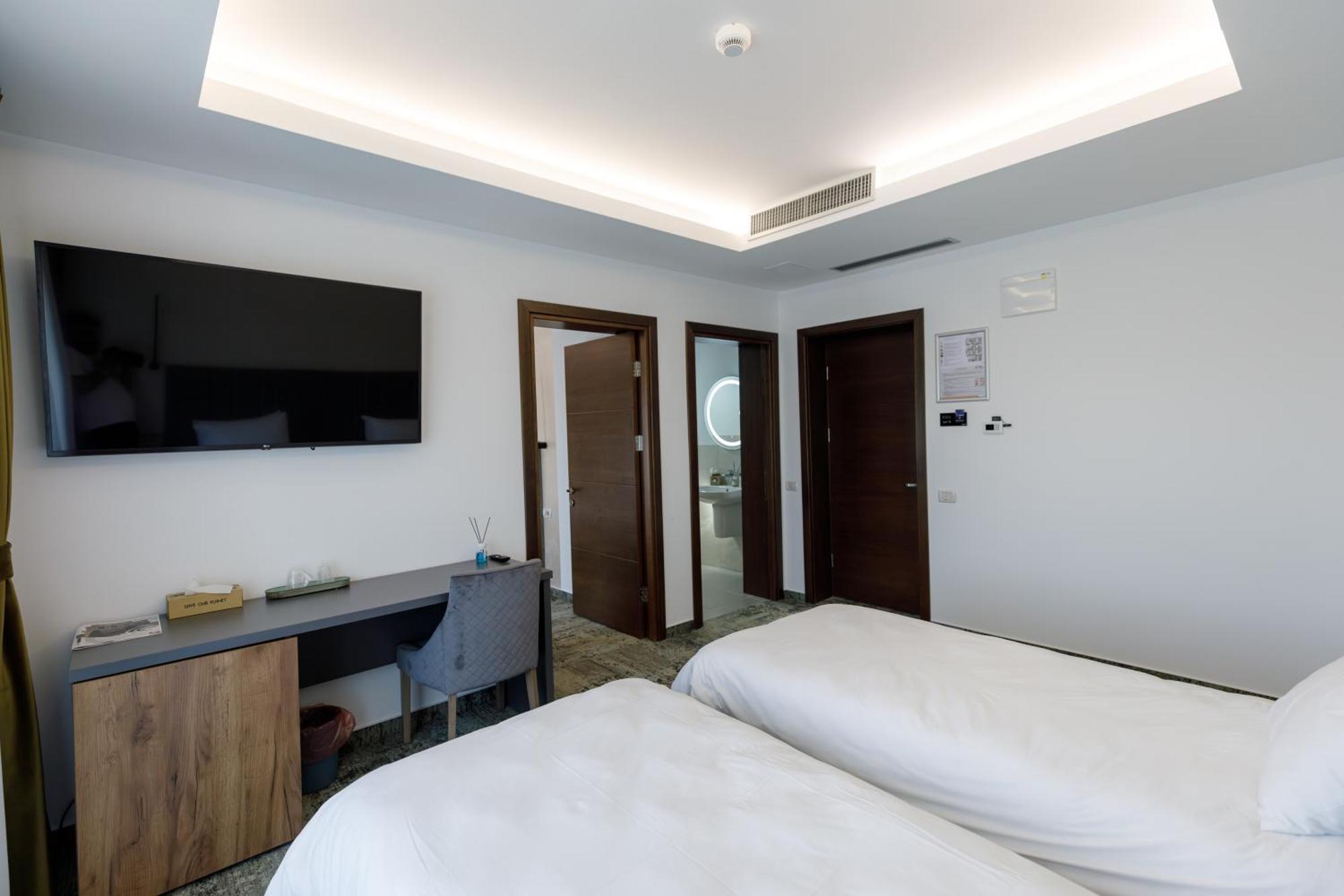 River Place Pitesti Exterior photo